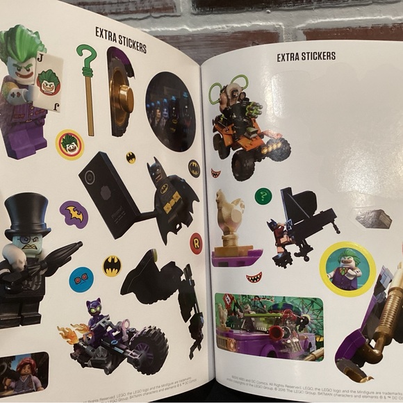 Lego The Batman Movie 1000+ Sticker Book - Like New - 1 Sticker Used - Comics - Picture 11 of 14